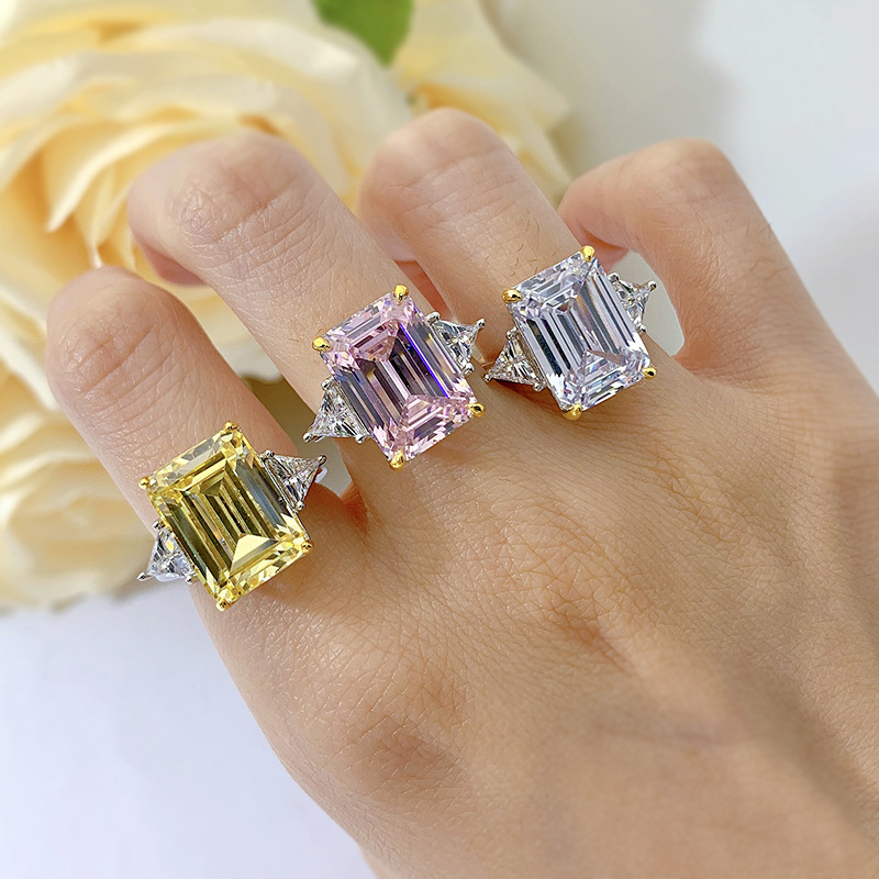 Buy Women's Clothing Online | Buy Trending Dresses for Women