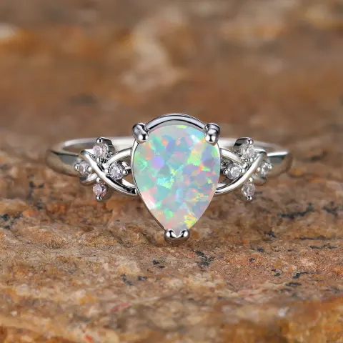 Drop-shaped Inlaid Zircon White Diamond Flower Ring Vintage Simple