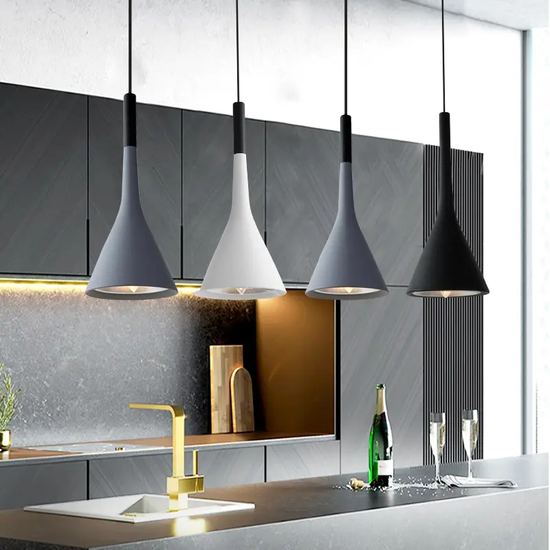 Nordic Minimalism Aluminum Horn Chandelier Restaurant Bar
