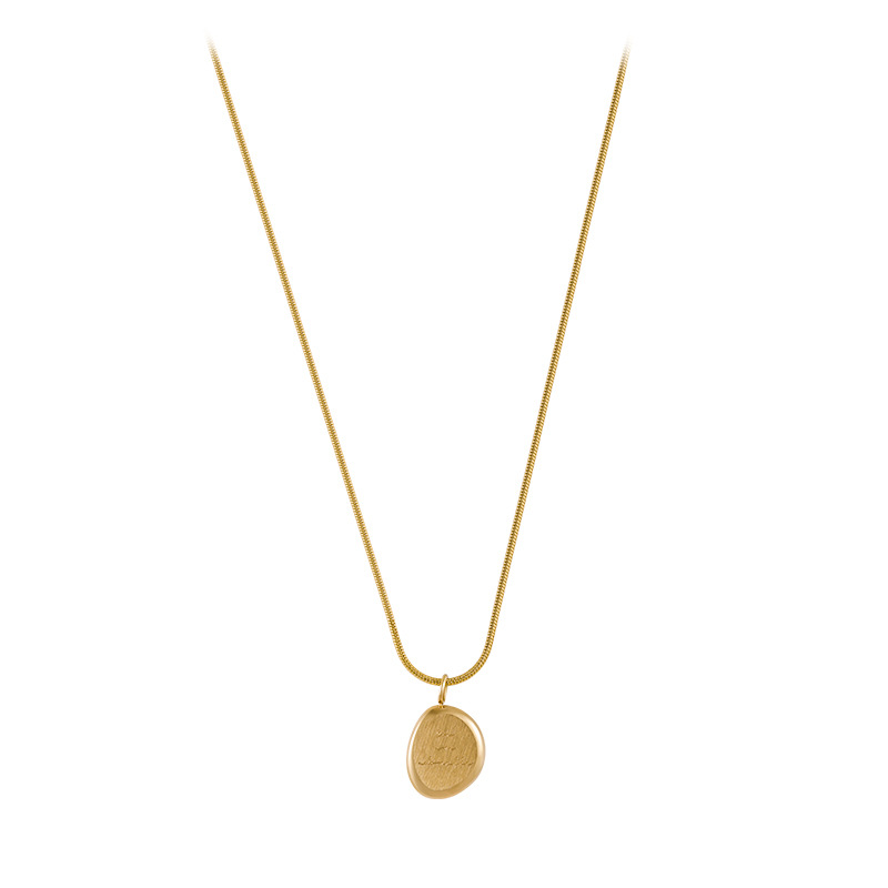 High-end Gold Pendant Titanium Steel Necklace Accessory