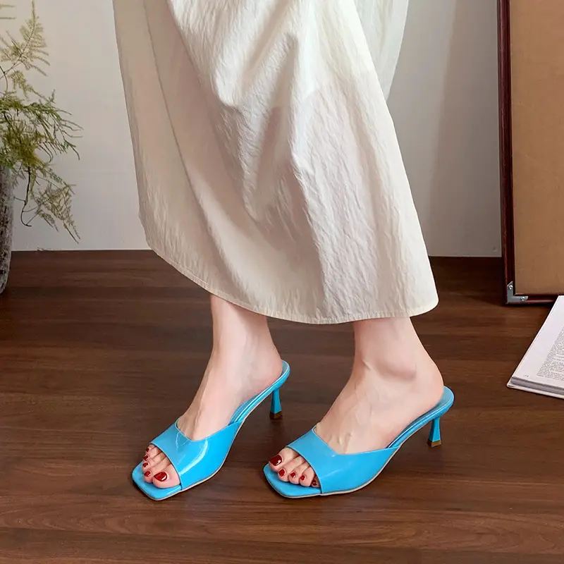 Womens Open-toe Square-toe Slippers With A Thin Heel For Outdoor Wear