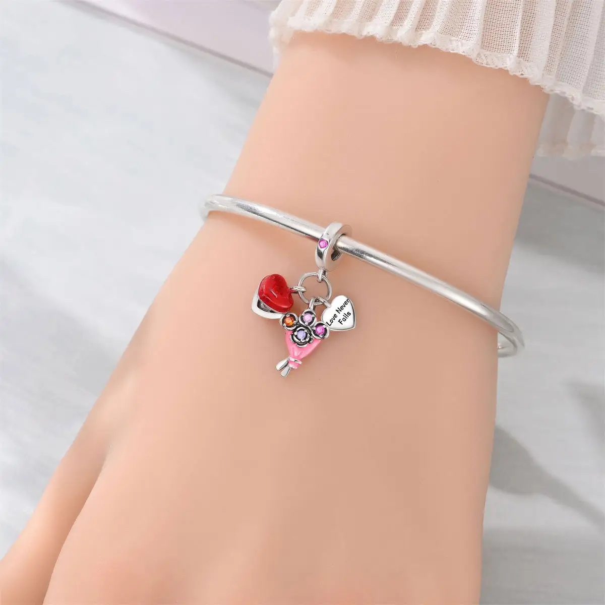 Romantic DIY Pendant And Beaded Bracelet