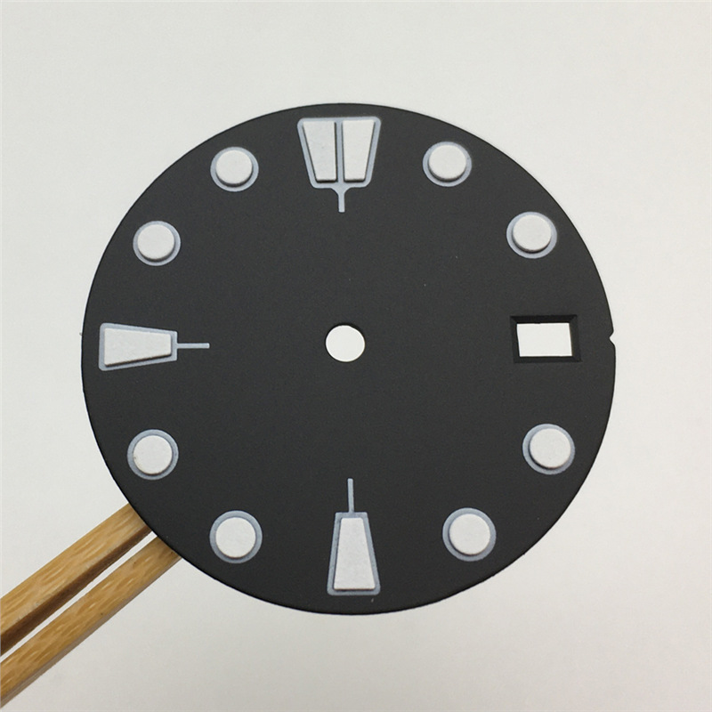 Modified Dial With Luminous Numerals Compatible With The NH35A Movement