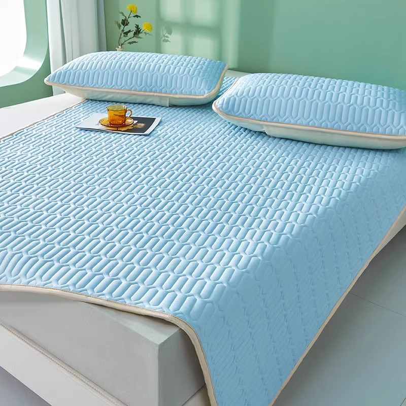 Summer Ice Silk Latex Cooling Mat Class A Baby Grade Three Piece Set
