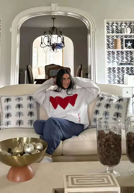 Women's Brushed Hoody Heart Shape Printed Drawstring Hoodie White - Shop at LoveMi