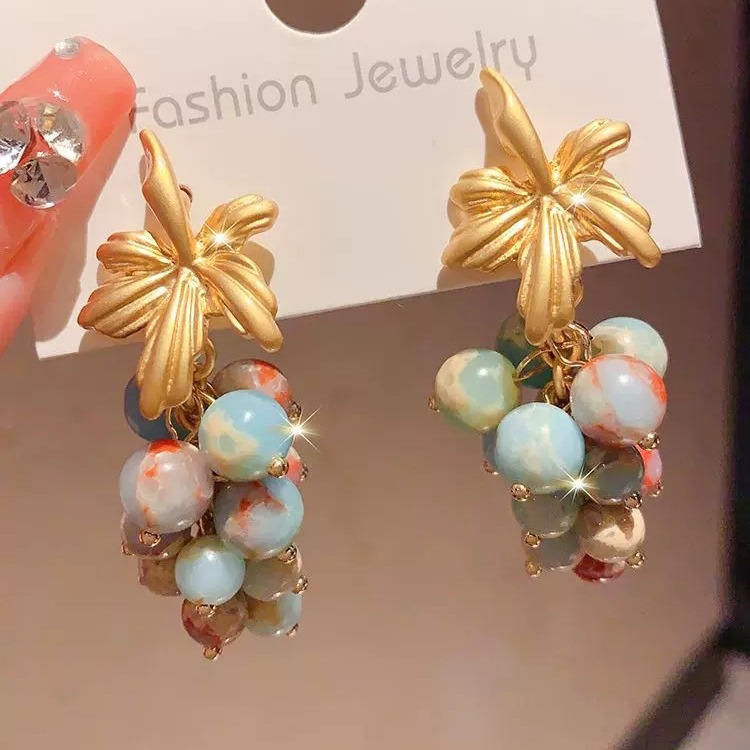 Fashion Retro Earrings Women's High Sense