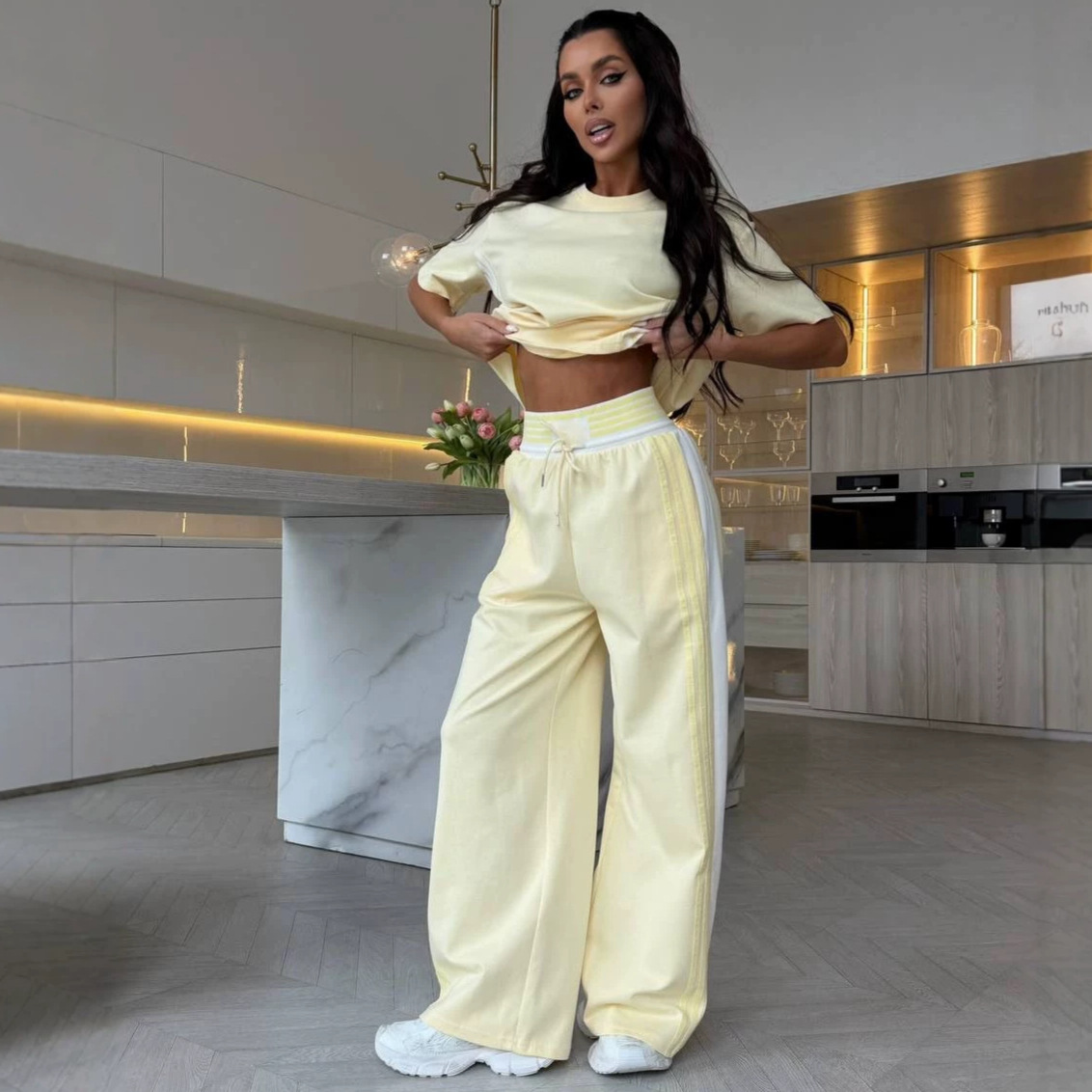 Color-block Side-striped Sports T-shirt And Pants Set