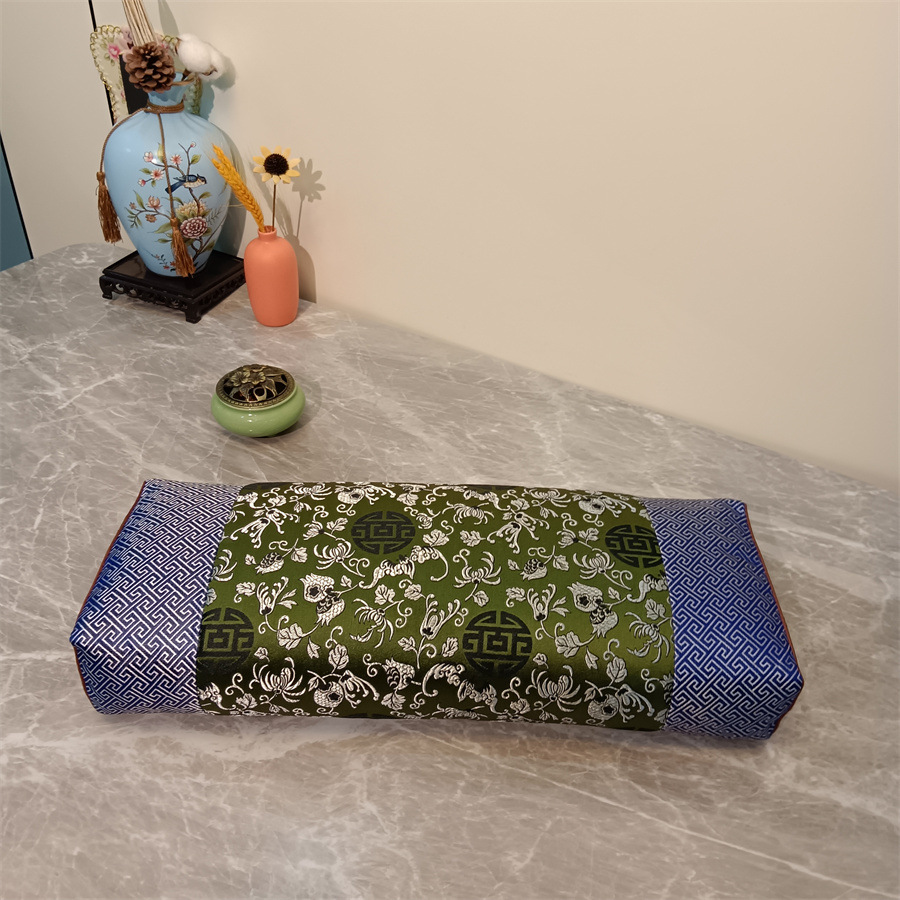 Brocade Square Mugwort Pillow Buckwheat Hulls