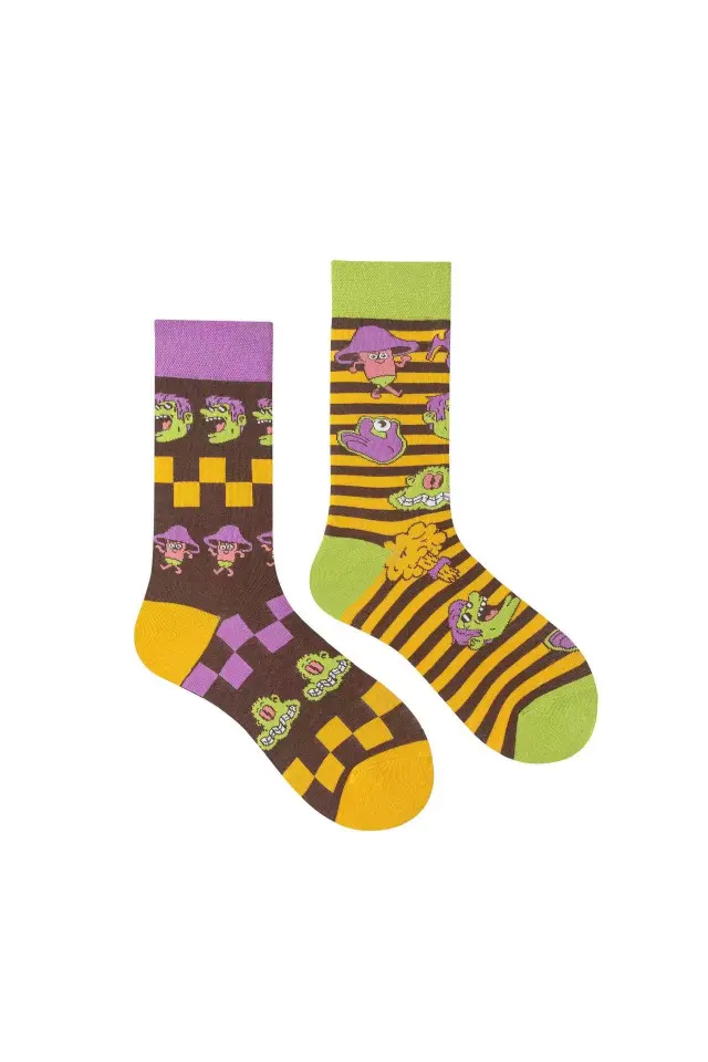Asymmetric Couple Trend Tube Socks Figure 5 - Shop at LoveMi