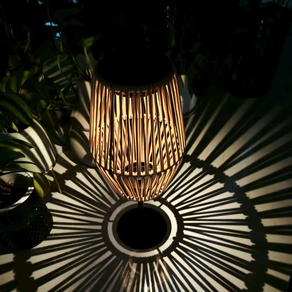 New Rattan Lantern For Courtyard Decoration And Ambiance