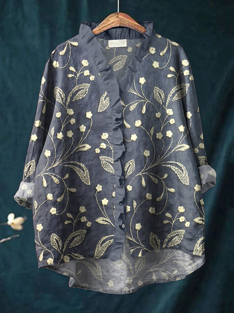 Womens Relaxed-fit Casual Shirt With A Round Neck And Printed Design