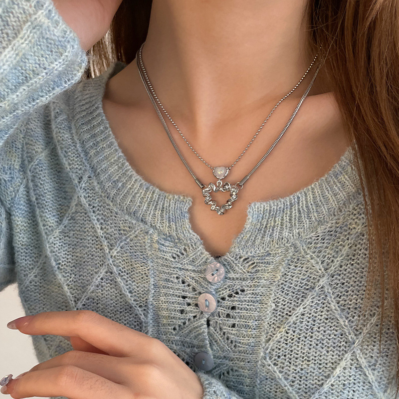Hollow Heart Necklace For Women Niche Design