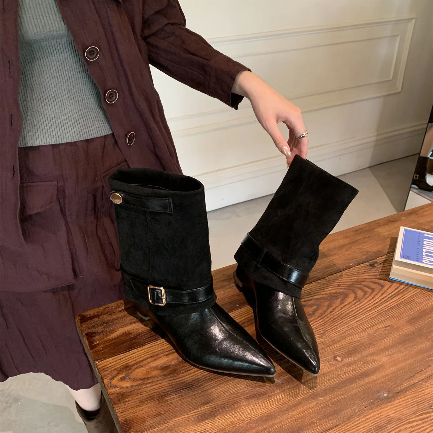 Western Cowboy Boots, picture 5 of 6