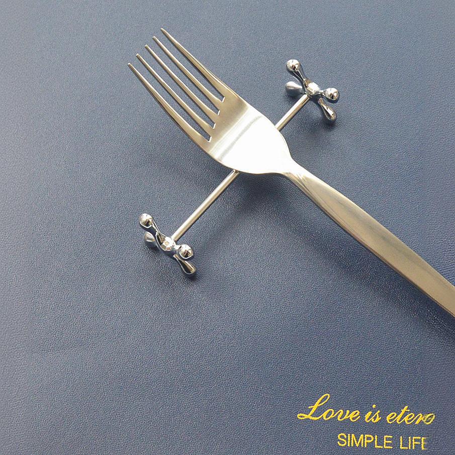 Good-looking Stainless Steel Chopsticks Rest Japanese Plum Tableware