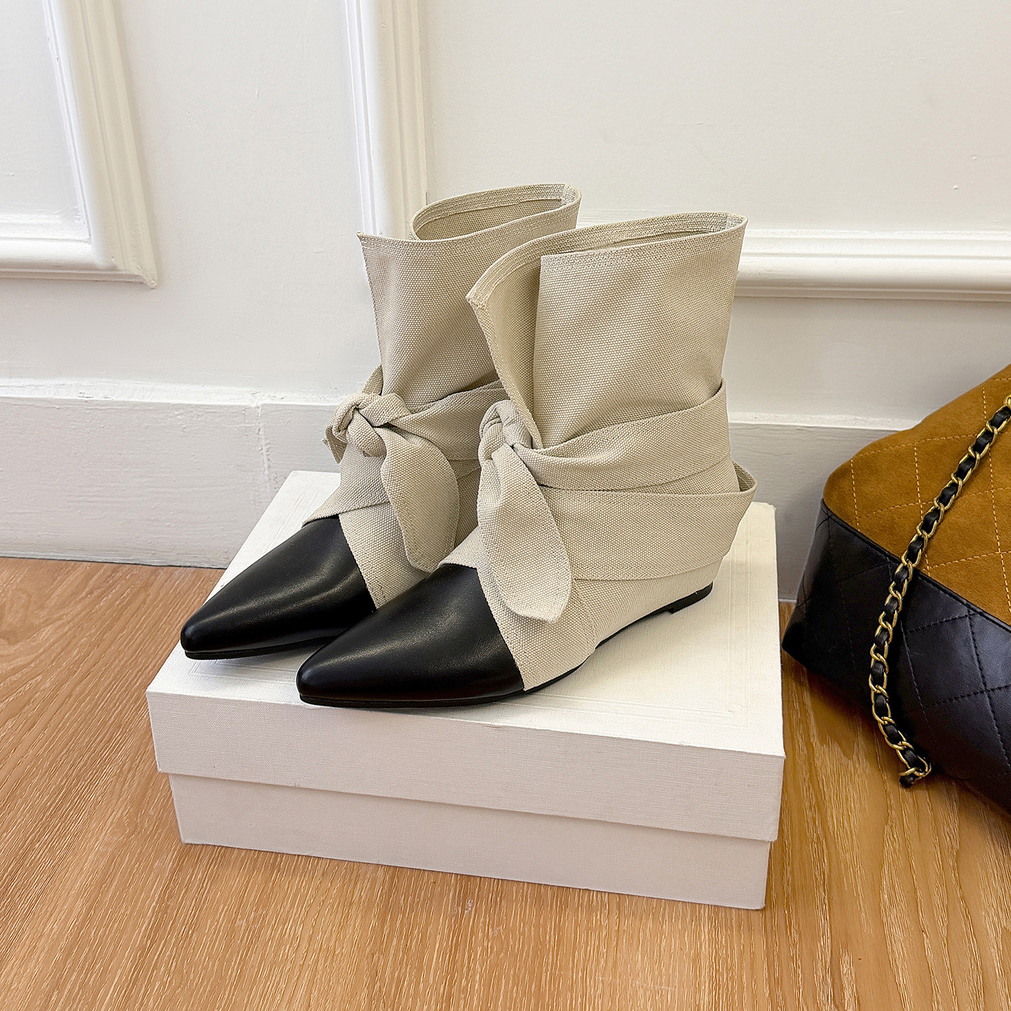 Stitching Bow Women's All-match Slimming Pointed Knee-high Boots