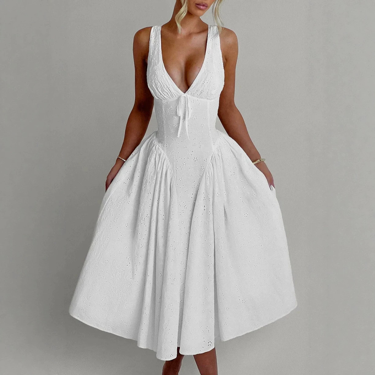 https://cf.cjdropshipping.com/quick/product/a4f6d537-f2da-40e3-8d29-60bb223b0c63.jpg