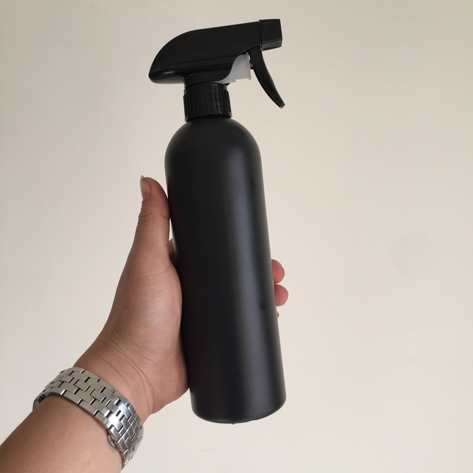 Title 6, Black Fashion Personality Plastic Spray Bottle