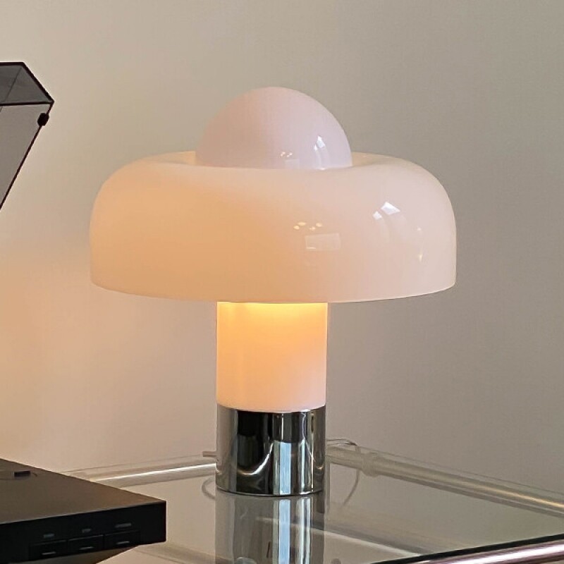 Retro Table Lamp, picture 2 of 5