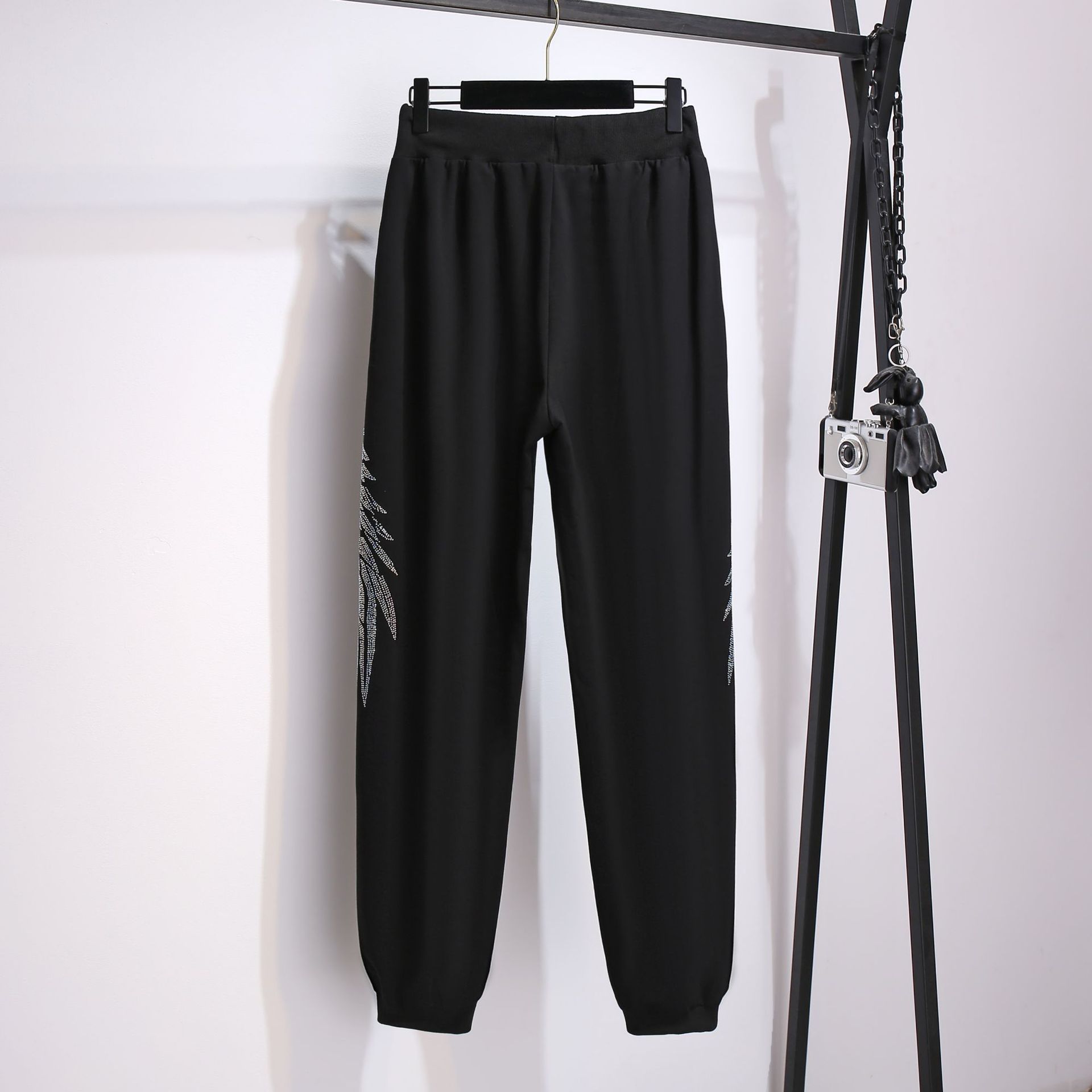 https://cf.cjdropshipping.com/quick/product/a54632f6-020f-41d4-892b-925420eeb875.jpg