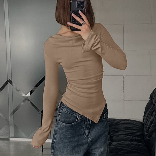 Women's Autumn Winter Versatile Top That's Fitted On Top And Loose At The Bottom