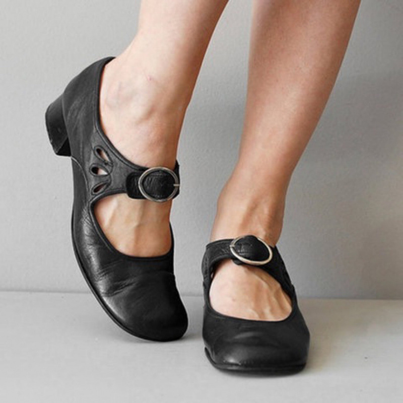 Womens Versatile Low-heeled Peep-toe Pumps With A Buckle Strap