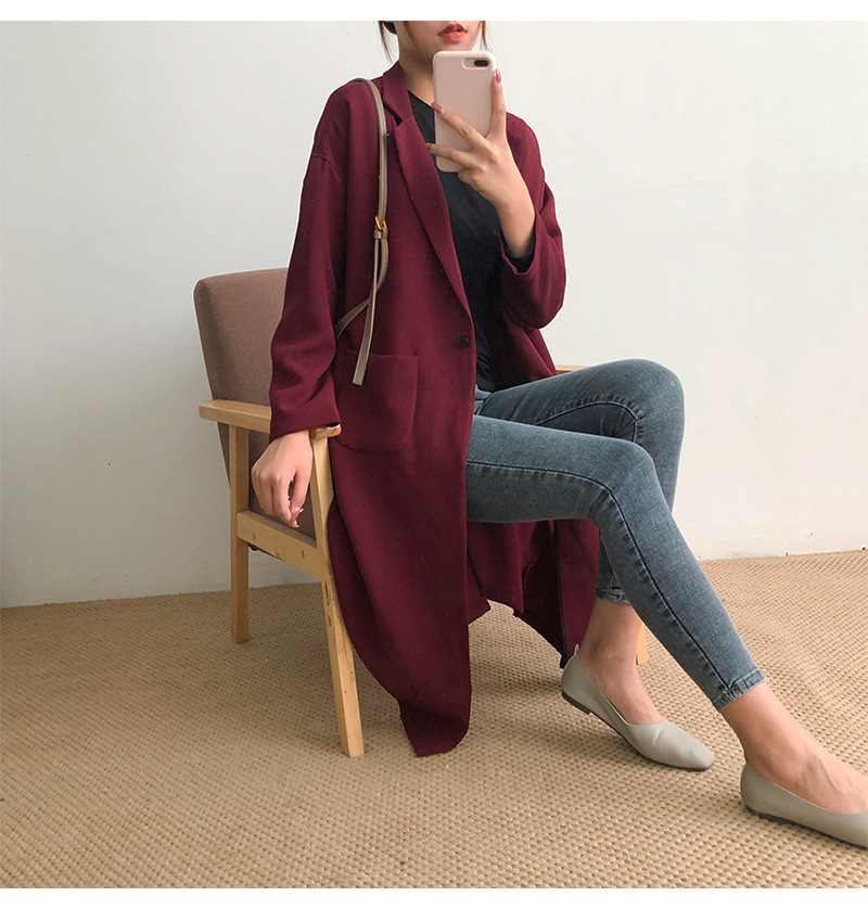 Title 13, Solid color silhouette loose coat