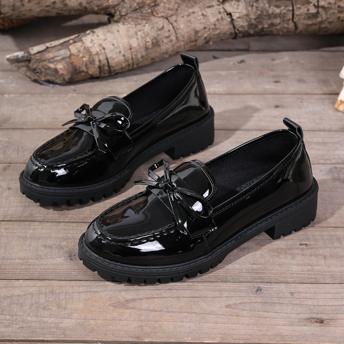 Bow Low-Heel Loafers, picture 2 of 7