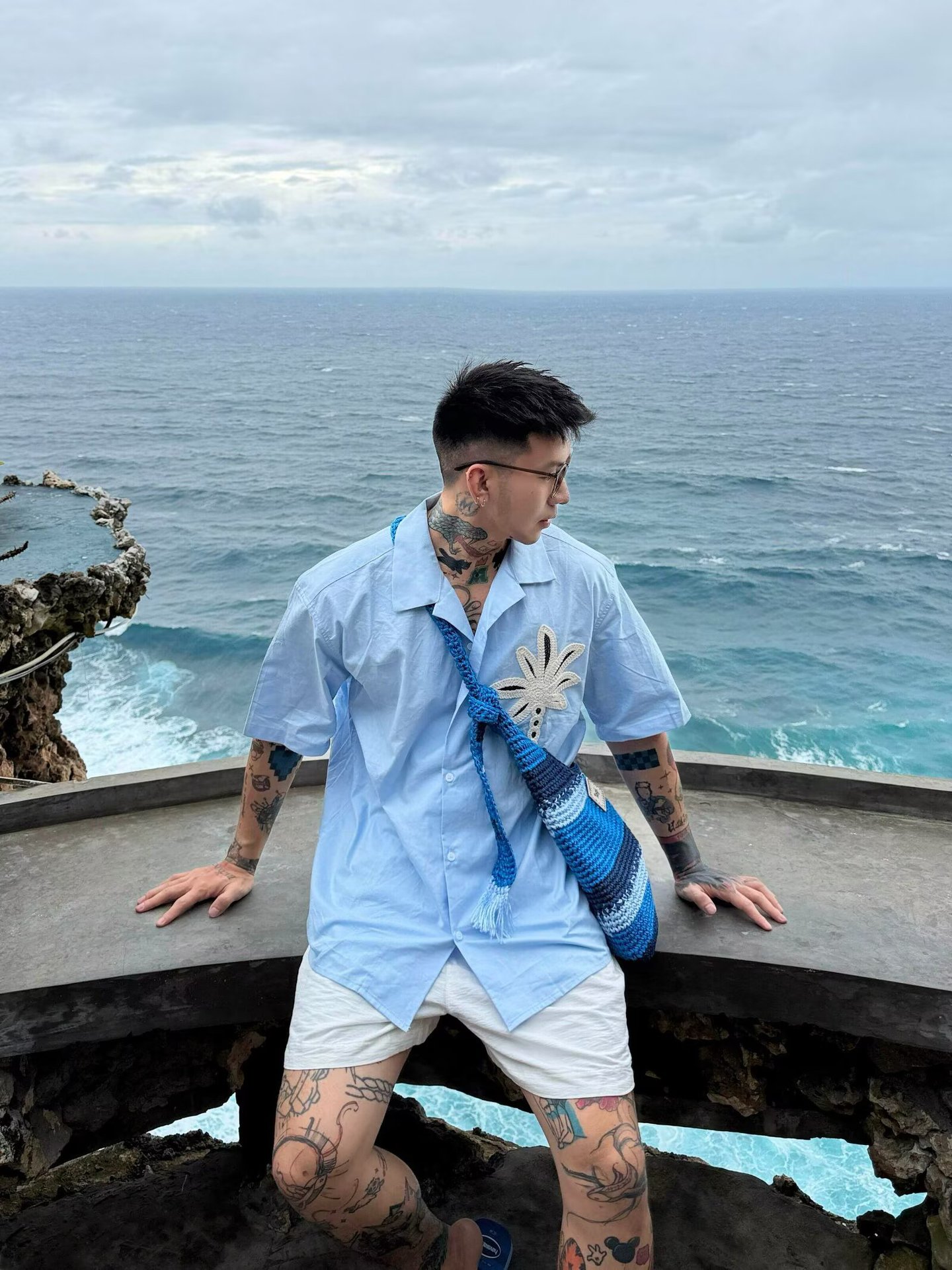 Retro Cuban-Collar Embroidered Hawaiian Shirt for Men