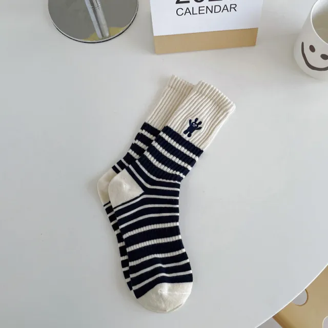 Autumn And Winter Women's Embroidered Bear Tube Socks Creamy Blue Stripes - Shop at LoveMi