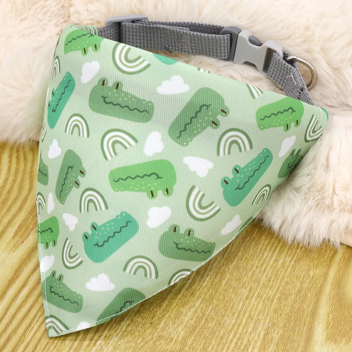 Pet's Saliva Towel Cartoon Cat Dog Triangular