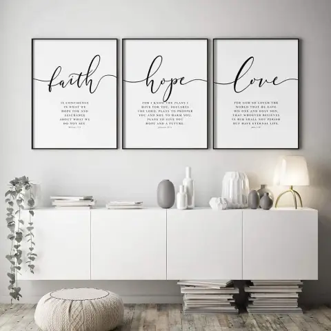 Modern Minimalist Combination of Three White-bottomed Black Words Spray