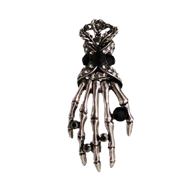 Halloween skull hand tassel brooch (ancient gold)