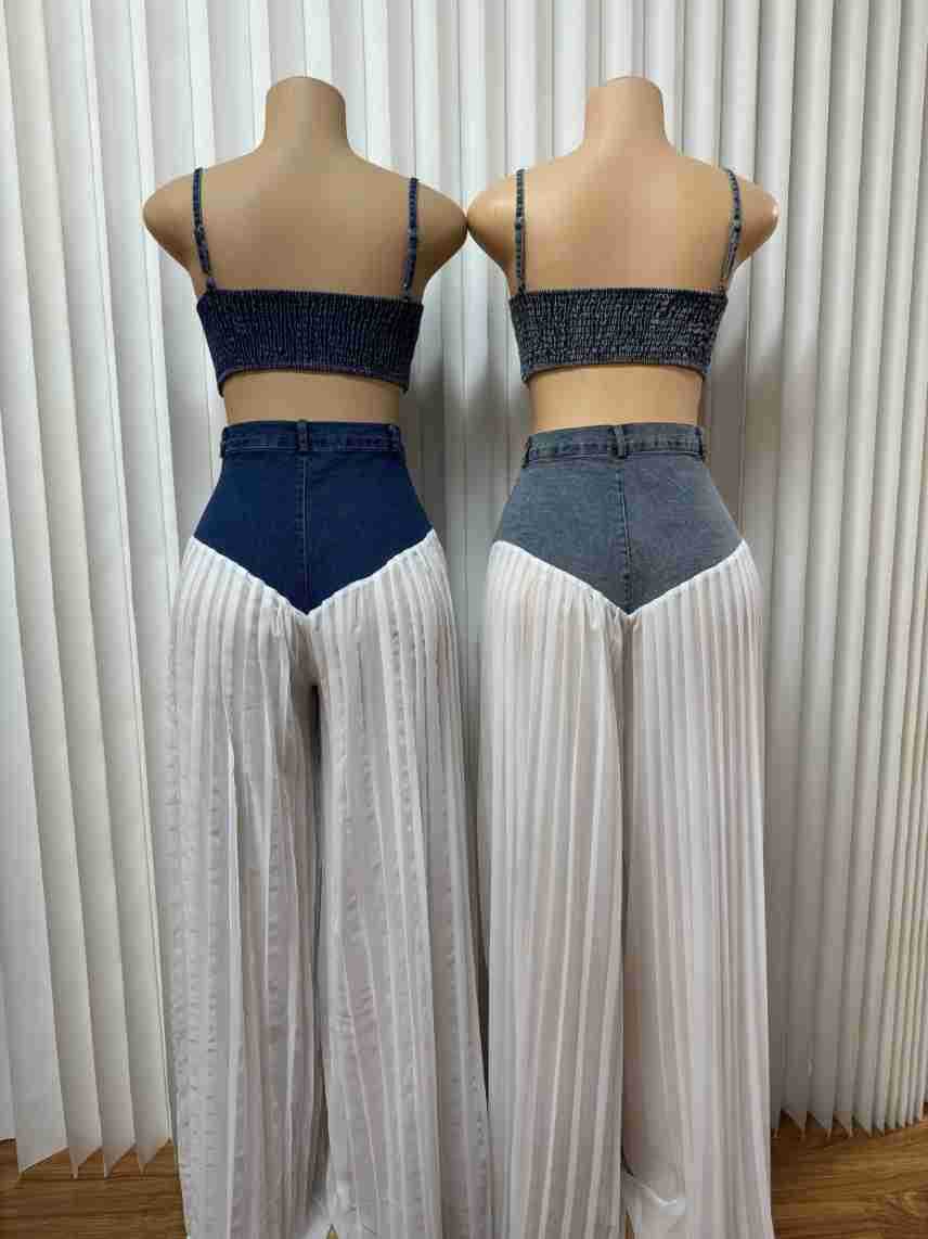 Buy Women's Clothing Online | Buy Trending Dresses for Women