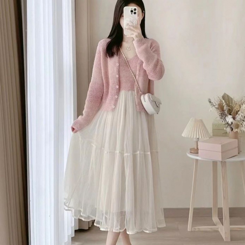 French Sweet Gentle Suit Skirt Knitted Cardigan Outer Wear Three-piece Suit