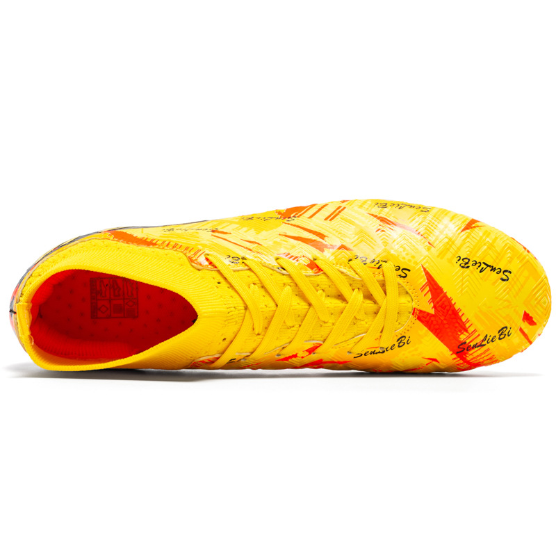 High-top Soccer Shoes For Teens And Children - All Sizes 21 High-top Soccer Shoes For Teens And Children - All Sizes