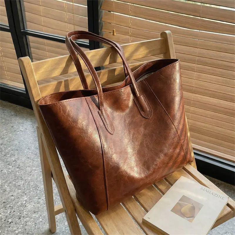 Versatile Commuter Shoulder Bag This Years Trend