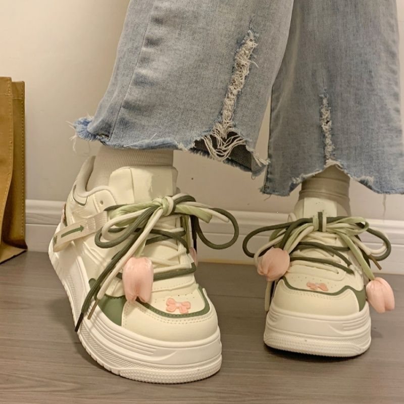 Designer-style Blue Tulip Lace-up Chunky Shoes For Women