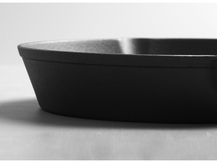 Title 4, Cast Iron Uncoated Frying Pan