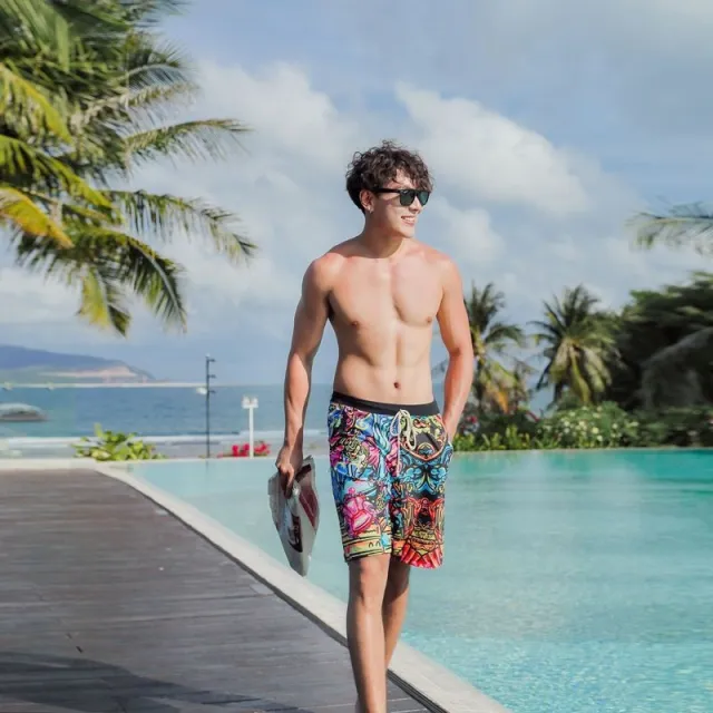 Parent child Swimsuit A Family Of Three Sunscreen Skirt Conservative Couple Family Pack Men'S Beach Pants M - Shop at LoveMi