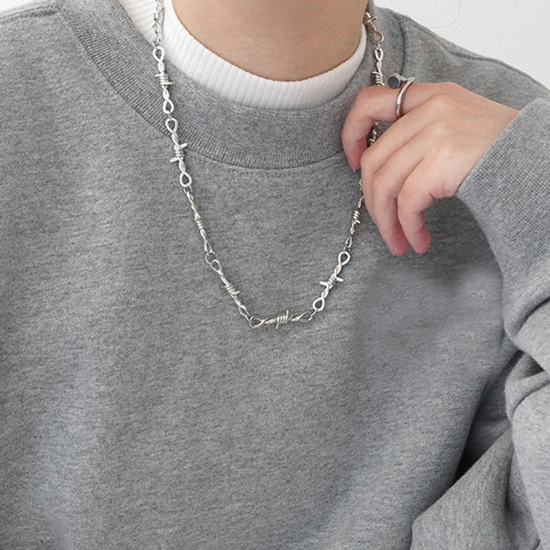 Retro Hip Hop Necklace Alloy Thorn Necklace Bracelet