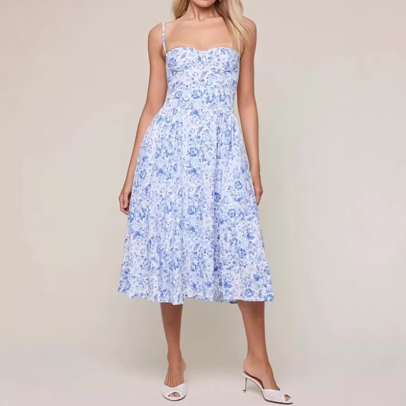 Elegant Light Blue Floral Waist-Cinching Dress