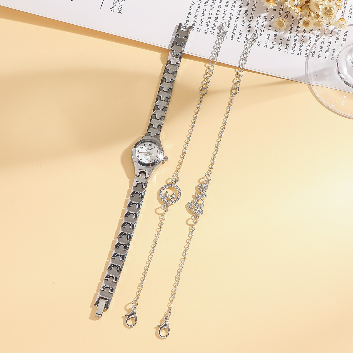 Buy Women's Clothing Online | Buy Trending Dresses for Women