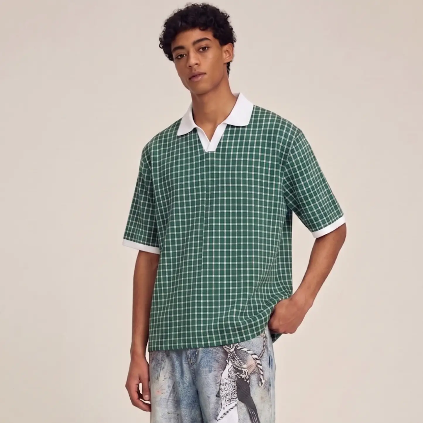 Men's Plaid Short-Sleeve Polo Shirt with Contrast Collar