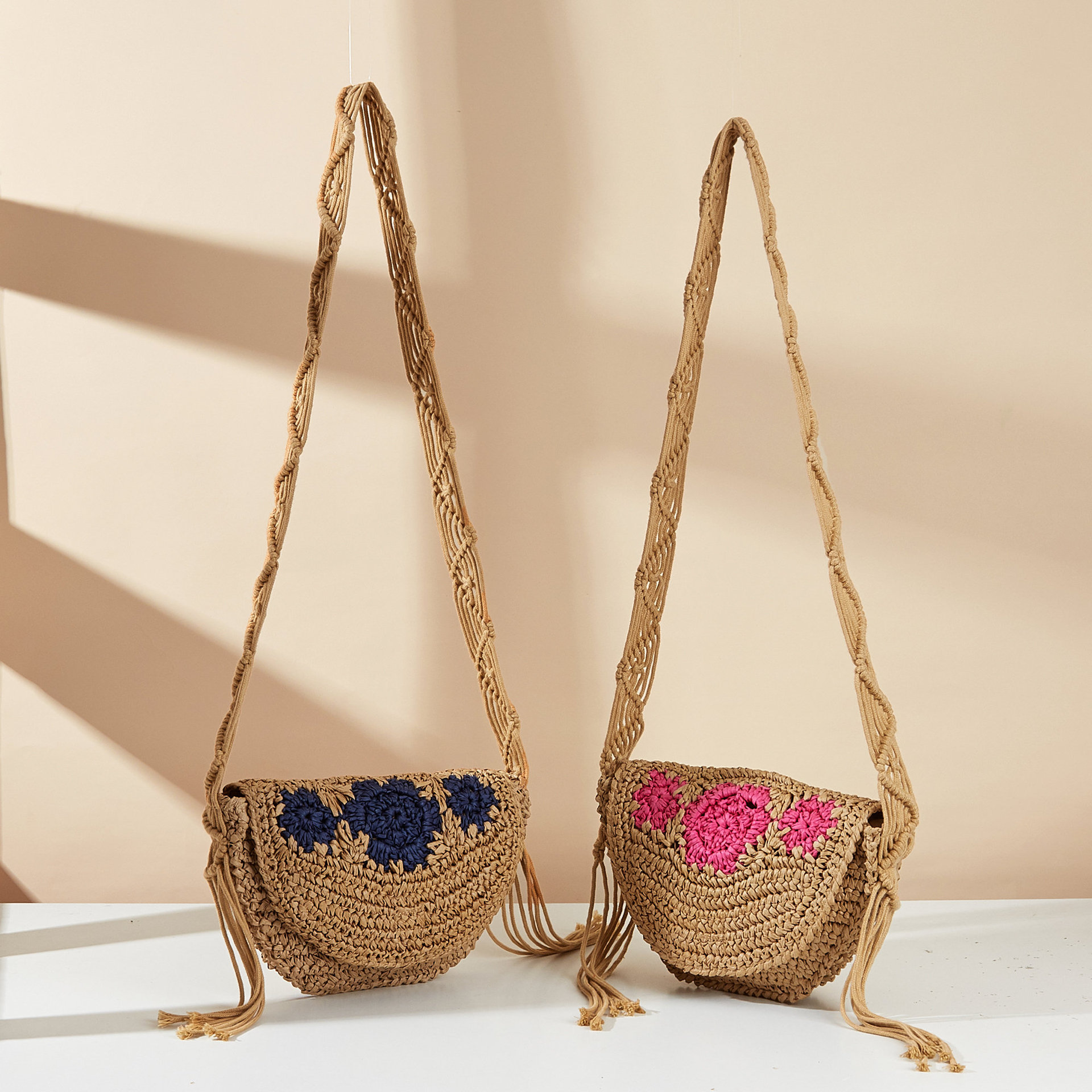Forest-style Vintage Embroidered Hand-woven Straw Bag — image 1