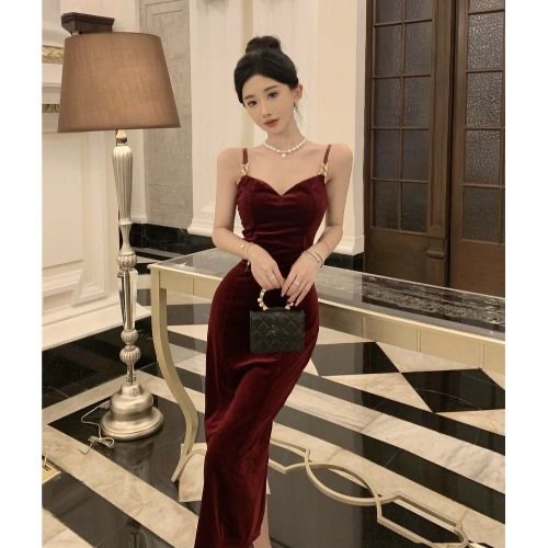 Women's Fashionable High-end Velvet Dress - Image 3