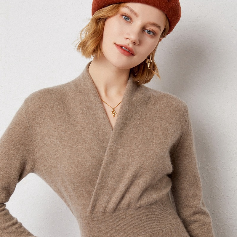 Mid-collar Long Slim Cross Over-the-knee V Cashmere Dress