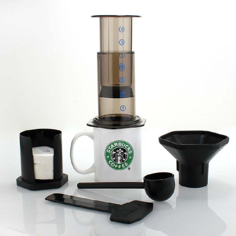 Coffee machine manual french press (brown)