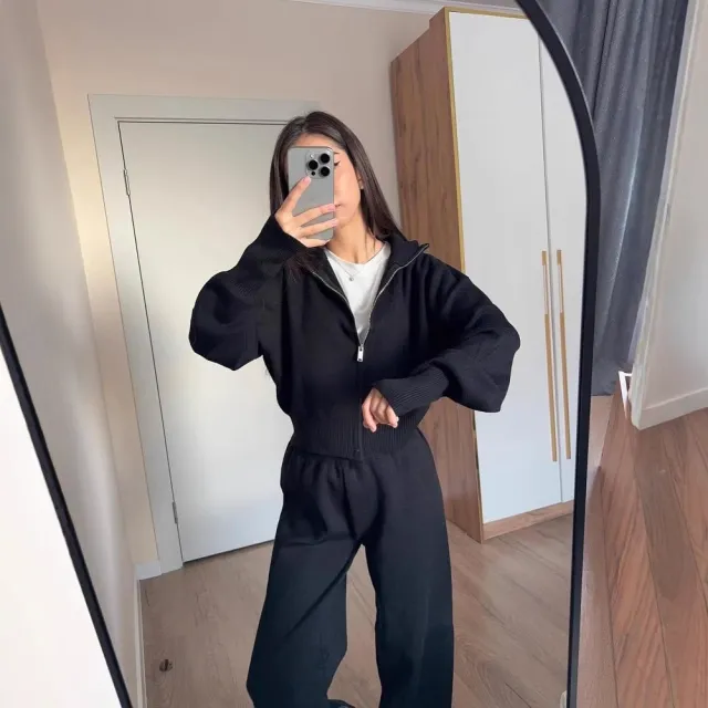 Solid color Slim fit Cropped Top And Slim fit Knit Pants Two piece Set Black - Shop at LoveMi