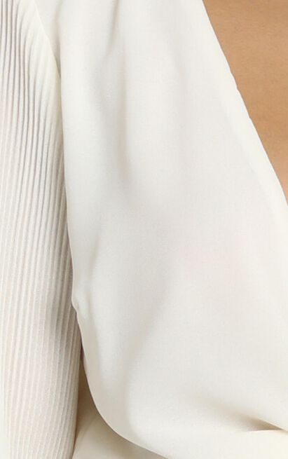 Women's Solid Summer Chiffon Pleated Flared Sleeve Shirt