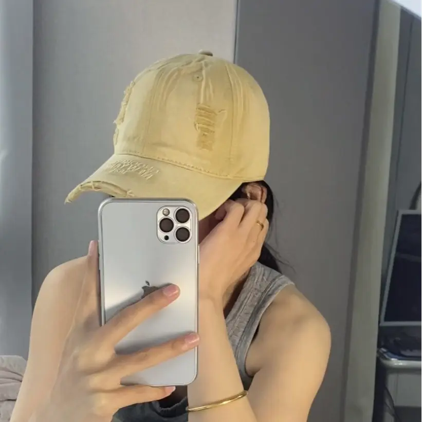 Letter-Embroidered Baseball Cap For Women